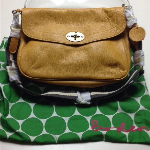 Boden Handbags - Boden leather purse new without tag